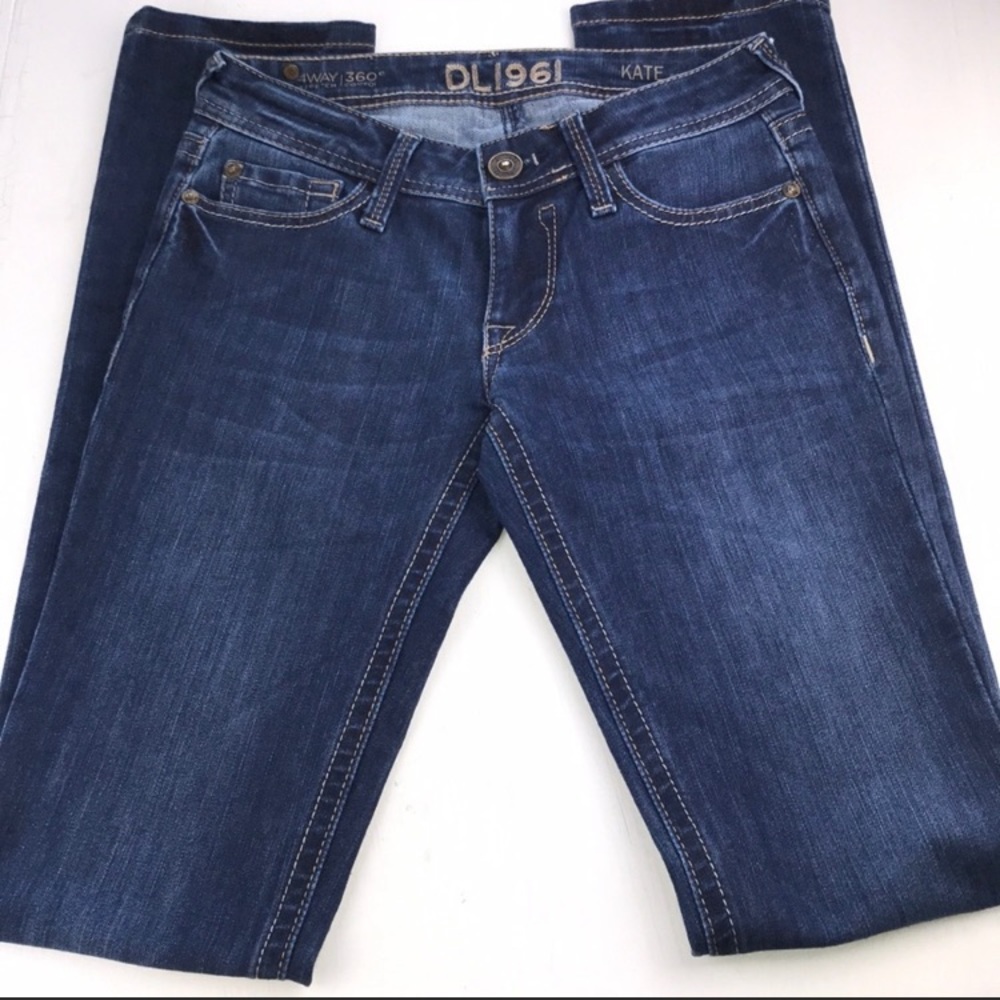 DL 1961 🏷️ DENIM SALE 🏷️ Kate Style Denim Jeans from Anthropology